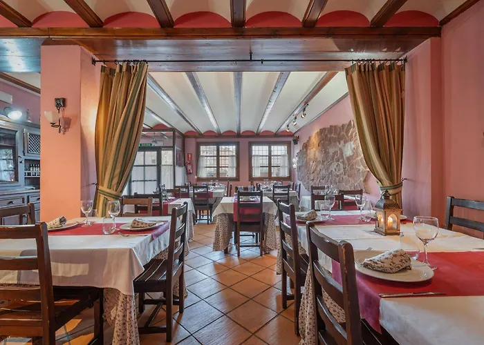 - Restaurante Prado Del Navazo Hotel