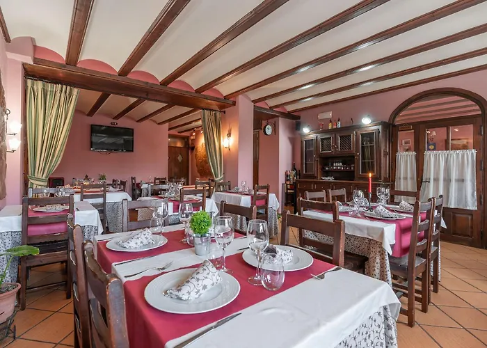 - Restaurante Prado Del Navazo Hotel Albarracín