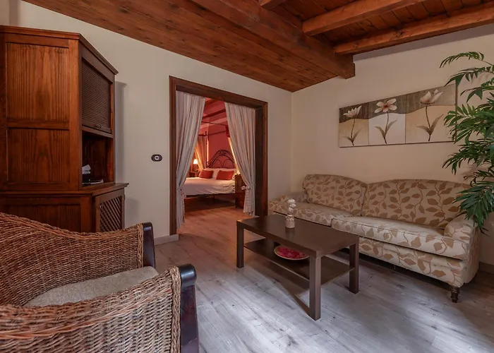 - Restaurante Prado Del Navazo 2* Albarracín