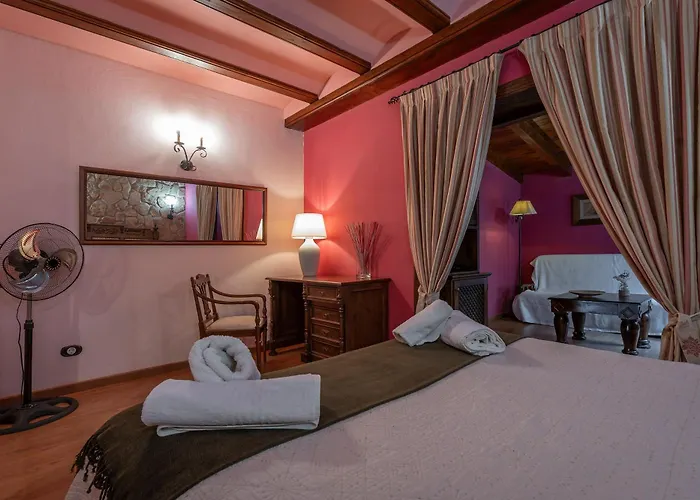 - Restaurante Prado Del Navazo 2* Albarracín